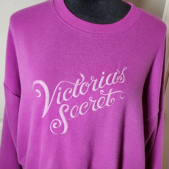 Victoria's Secret Purple Embroidered Crewneck Cropped Sweatshirt Size XL EUC - Picture 3 of 16